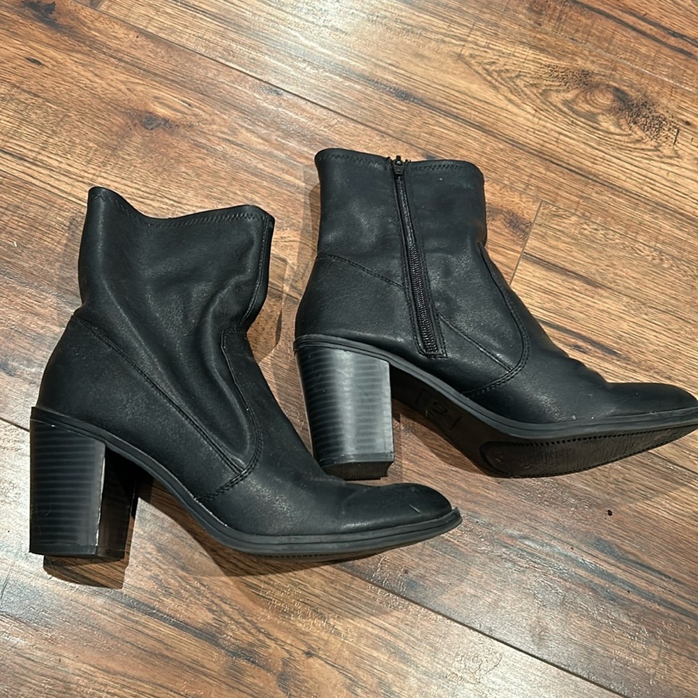 Black Booties